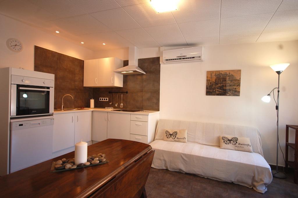 Lets Holidays Cozy Apartment 70 M. From The Beach In Tossa Τόσα ντε Μαρ Εξωτερικό φωτογραφία