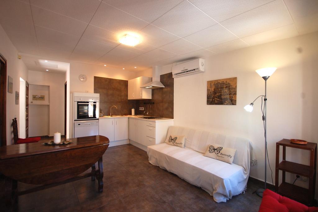 Lets Holidays Cozy Apartment 70 M. From The Beach In Tossa Τόσα ντε Μαρ Εξωτερικό φωτογραφία